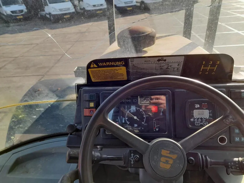 Traktor JCB HMV 155T-65 HMV 155T-65 FASTRAC 4X4: slika 8