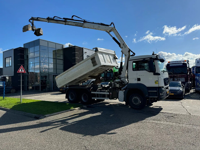 MAN TGS 26.400 6X4 HIAB 166D + REMOTE CONTROL + 2 WAYS KIPPER TÜV TILL 07-2025 - Istovarivač, Kamion sa dizalicom: slika 2 MAN TGS 26.400 6X4 HIAB 166D + REMOTE CONTROL + 2 WAYS KIPPER TÜV TILL 07-2025 - Istovarivač, Kamion sa dizalicom: slika 2