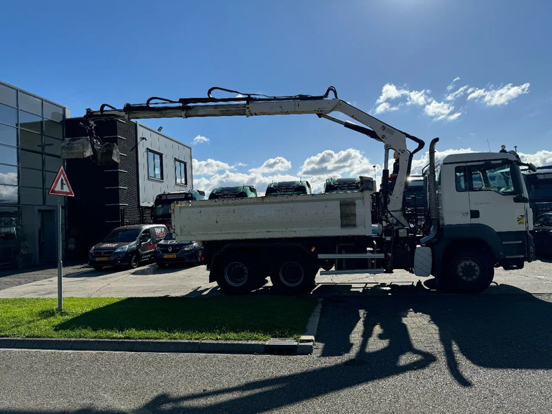 MAN TGS 26.400 6X4 HIAB 166D + REMOTE CONTROL + 2 WAYS KIPPER TÜV TILL 07-2025 - Istovarivač, Kamion sa dizalicom: slika 5 MAN TGS 26.400 6X4 HIAB 166D + REMOTE CONTROL + 2 WAYS KIPPER TÜV TILL 07-2025 - Istovarivač, Kamion sa dizalicom: slika 5