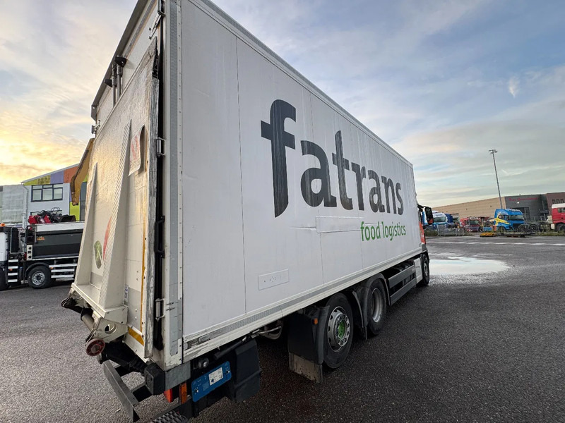 MAN TGS 6X2 STEERING AXLE THERMO KING T 1000R TÜV MOT TILL 05-26 - Hladnjača: slika 4 MAN TGS 6X2 STEERING AXLE THERMO KING T 1000R TÜV MOT TILL 05-26 - Hladnjača: slika 4