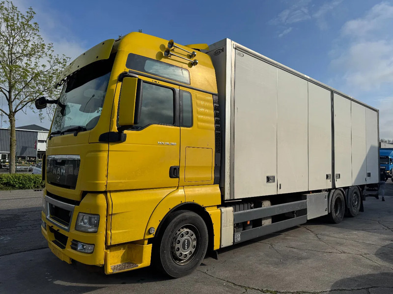 MAN TGX 26.360 6X2 - EURO 5 + ZEPRO LIFT + LIFT/STEERING AXLE - Kamion sa zatvorenim sandukom: slika 1 MAN TGX 26.360 6X2 - EURO 5 + ZEPRO LIFT + LIFT/STEERING AXLE - Kamion sa zatvorenim sandukom: slika 1