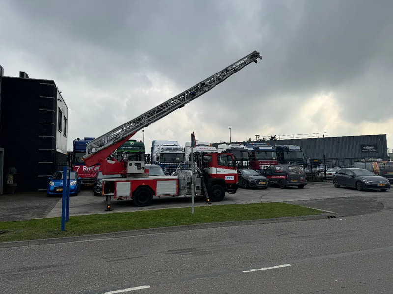 Mercedes-Benz 1120 OF MAGIRUS 24 METER + KORF + SLANGS - Vatrogasni kamion: slika 4 Mercedes-Benz 1120 OF MAGIRUS 24 METER + KORF + SLANGS - Vatrogasni kamion: slika 4