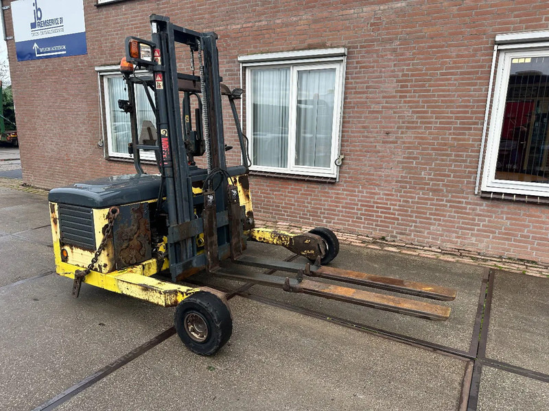 Moffett M4 25.3 2,5 TON SIDESHIFT DIESEL MEENEEMHEFTRUCK - Prenosni viljuškar: slika 5 Moffett M4 25.3 2,5 TON SIDESHIFT DIESEL MEENEEMHEFTRUCK - Prenosni viljuškar: slika 5