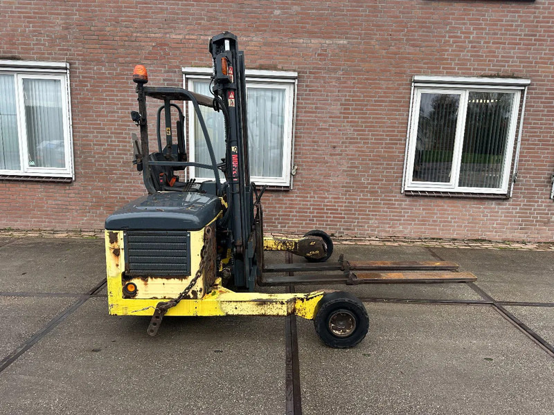 Moffett M4 25.3 2,5 TON SIDESHIFT DIESEL MEENEEMHEFTRUCK - Prenosni viljuškar: slika 4 Moffett M4 25.3 2,5 TON SIDESHIFT DIESEL MEENEEMHEFTRUCK - Prenosni viljuškar: slika 4