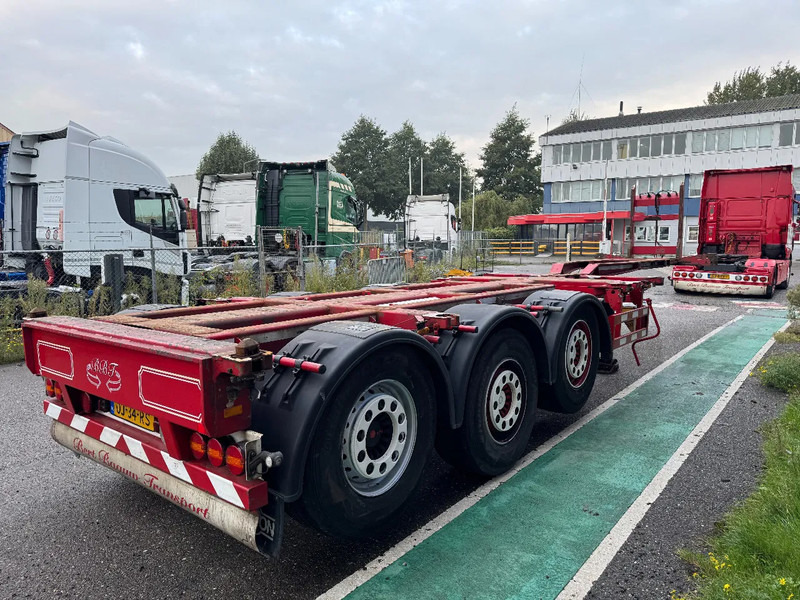 Pacton T3 010 MULTICHASSIS DISC BRAKES SAF AXLES 2X LIFT AXLE - Poluprikolica za prevoz kontejnera/ Poluprikolica sa promenjivim sandukom: slika 4 Pacton T3 010 MULTICHASSIS DISC BRAKES SAF AXLES 2X LIFT AXLE - Poluprikolica za prevoz kontejnera/ Poluprikolica sa promenjivim sandukom: slika 4