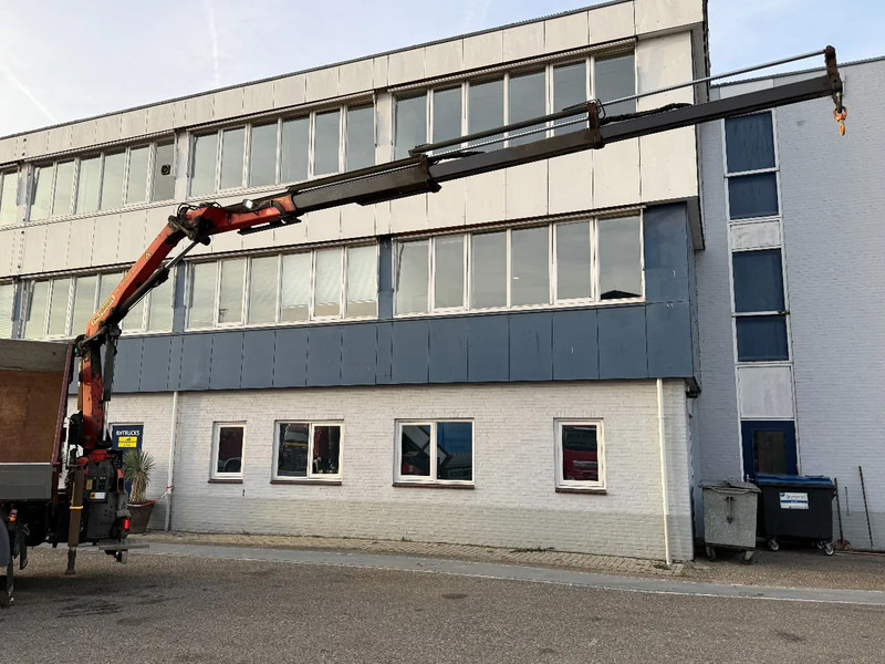 Scania G370 4X4 EURO 6 + 3-SIDE TIPPER + PALFINGER PK9002 + REMOTE - Istovarivač, Kamion sa dizalicom: slika 4 Scania G370 4X4 EURO 6 + 3-SIDE TIPPER + PALFINGER PK9002 + REMOTE - Istovarivač, Kamion sa dizalicom: slika 4