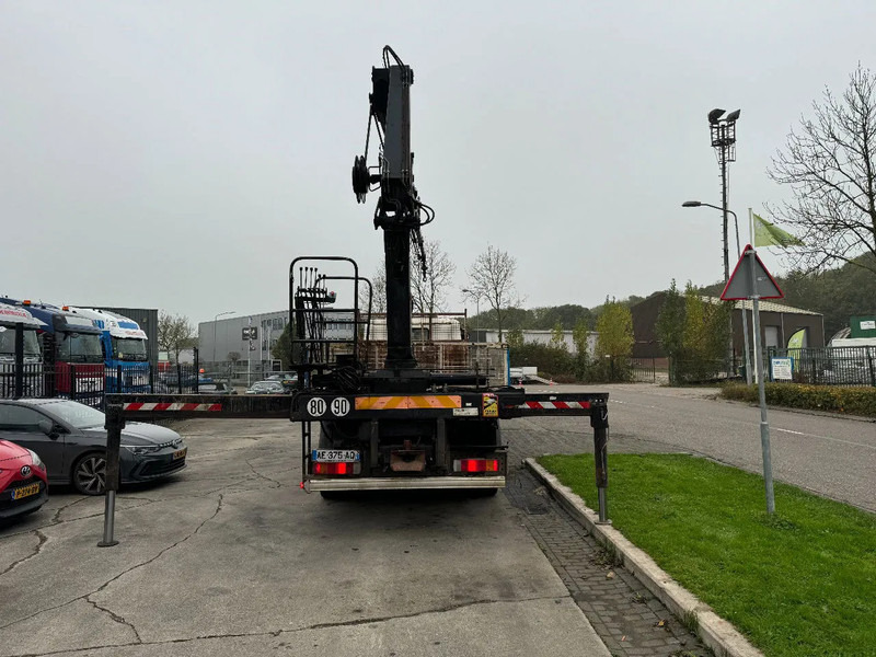 Scania P124-360 6X4 EURO 2 HIAB 200 C-5 ALL 2000 - Kamion sa dizalicom: slika 5 Scania P124-360 6X4 EURO 2 HIAB 200 C-5 ALL 2000 - Kamion sa dizalicom: slika 5