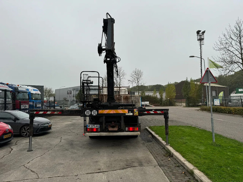 Scania P124-360 6X4 EURO 2 HIAB 200 C-5 ALL 2000 - Kamion sa tovarnim sandukom, Kamion sa dizalicom: slika 5 Scania P124-360 6X4 EURO 2 HIAB 200 C-5 ALL 2000 - Kamion sa tovarnim sandukom, Kamion sa dizalicom: slika 5