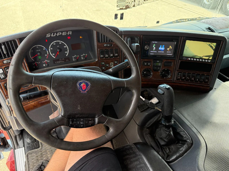 Kamion sa tovarnim sandukom Scania P420 4X2 EURO 5 + RETARDER - MANUAL GEARBOX: slika 8