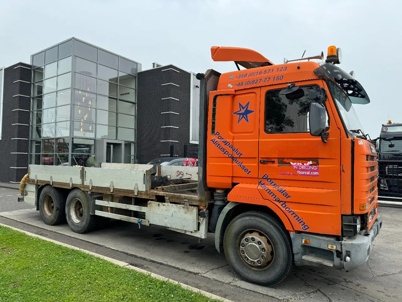 Scania R143-500 V8 6X4 + MANUAL GEARBOX - Kamion sa tovarnim sandukom: slika 3 Scania R143-500 V8 6X4 + MANUAL GEARBOX - Kamion sa tovarnim sandukom: slika 3