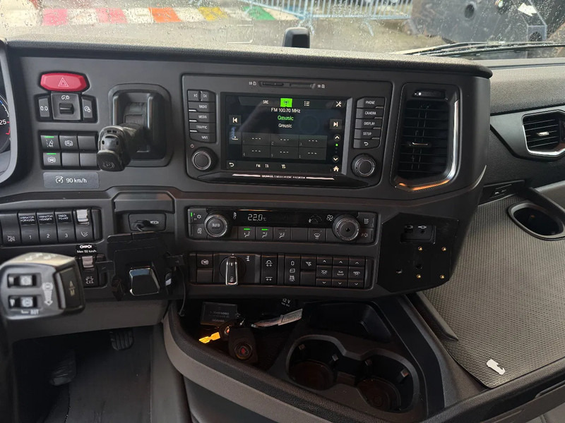 Istovarivač Scania R500 NGS 8X2 EURO 6 + NBS HANGER KIPPER: slika 17