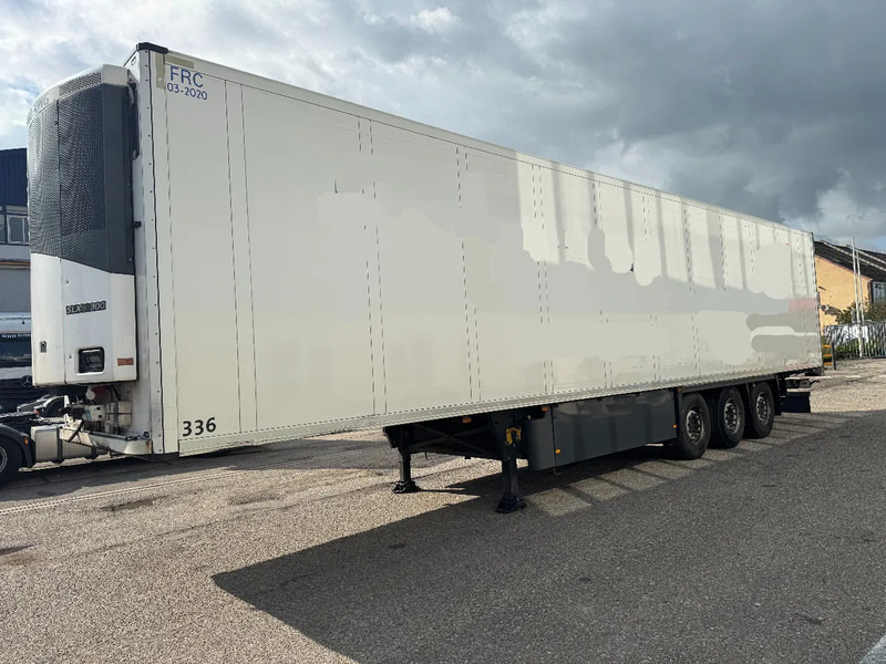 Schmitz Cargobull SCB*S3B THERMO KING SLX 300E TÜV TILL 03-2026 - Poluprikolica hladnjače: slika 1 Schmitz Cargobull SCB*S3B THERMO KING SLX 300E TÜV TILL 03-2026 - Poluprikolica hladnjače: slika 1