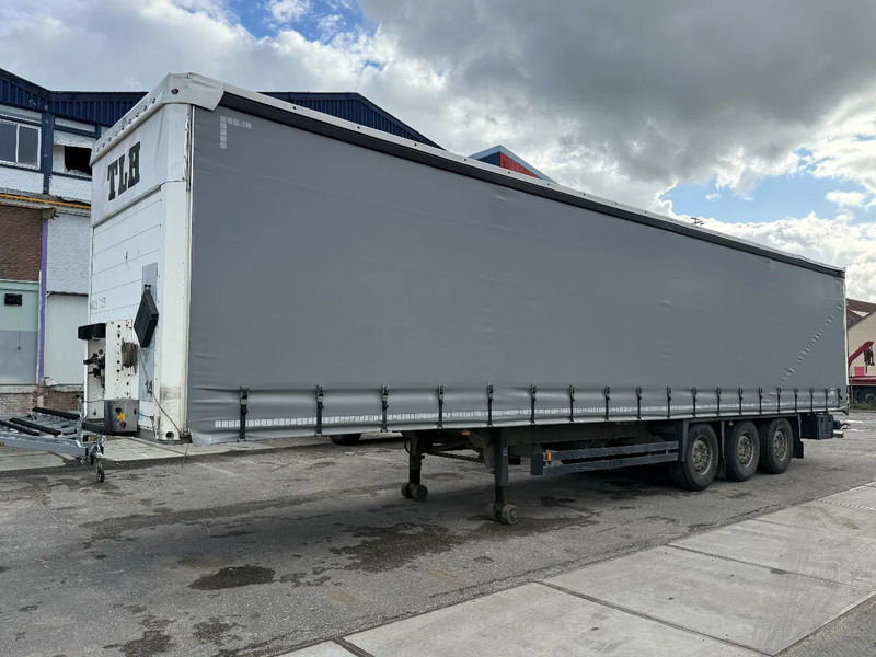 Schmitz Cargobull SCB*S3T - DISC BRAKES + SLIDING ROOF - Poluprikolica sa ceradom: slika 1 Schmitz Cargobull SCB*S3T - DISC BRAKES + SLIDING ROOF - Poluprikolica sa ceradom: slika 1