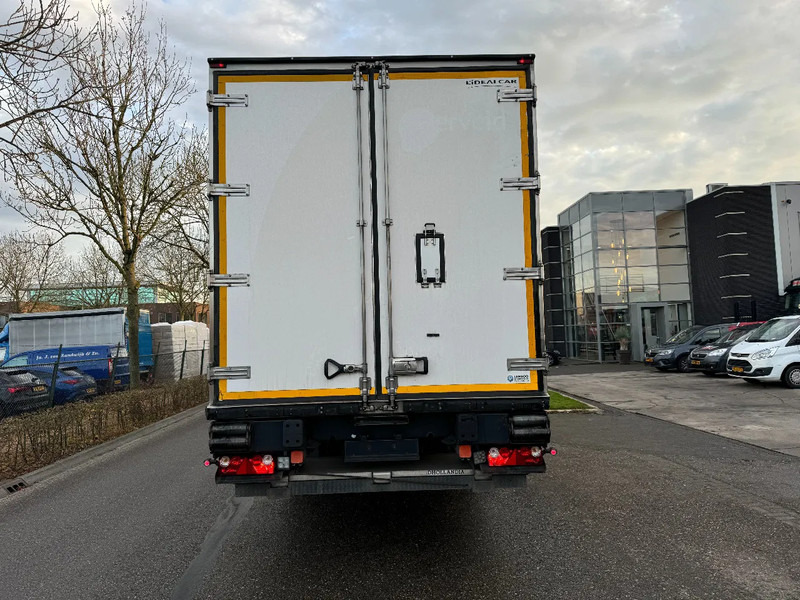 Tecnokar CARRIER VECTOR 1550 3X SAF AXLE - Poluprikolica hladnjače: slika 4 Tecnokar CARRIER VECTOR 1550 3X SAF AXLE - Poluprikolica hladnjače: slika 4