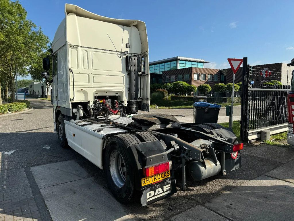 DAF XF 105.460 4X2 EURO 5 HYDRAULIC - Tegljač: slika 5 DAF XF 105.460 4X2 EURO 5 HYDRAULIC - Tegljač: slika 5