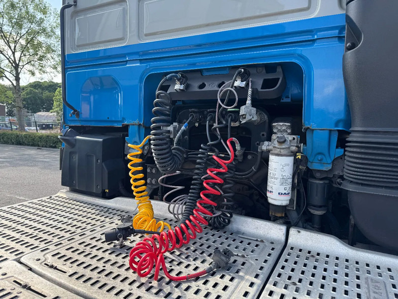 Tegljač DAF XF 440 4X2 - EURO 6 + ADR + TÜV 12-2025: slika 7 Tegljač DAF XF 440 4X2 - EURO 6 + ADR + TÜV 12-2025: slika 7