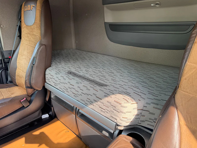Tegljač DAF XF 440 4X2 - EURO 6 + ADR + TÜV 12-2025: slika 18 Tegljač DAF XF 440 4X2 - EURO 6 + ADR + TÜV 12-2025: slika 18