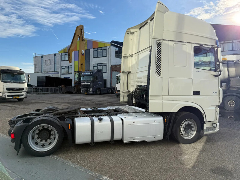 DAF XF 440 4X2 EURO 6 MEGA - ONLY 522.576 KM! - Tegljač: slika 4 DAF XF 440 4X2 EURO 6 MEGA - ONLY 522.576 KM! - Tegljač: slika 4
