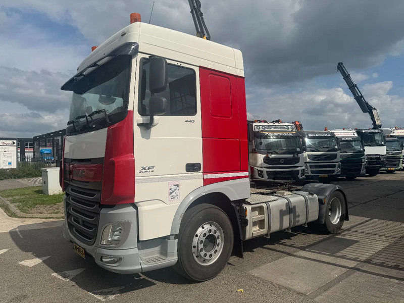 DAF XF 440 4X2 EURO 6 STANDKLIMA NIGHT LOCK - Tegljač: slika 1 DAF XF 440 4X2 EURO 6 STANDKLIMA NIGHT LOCK - Tegljač: slika 1