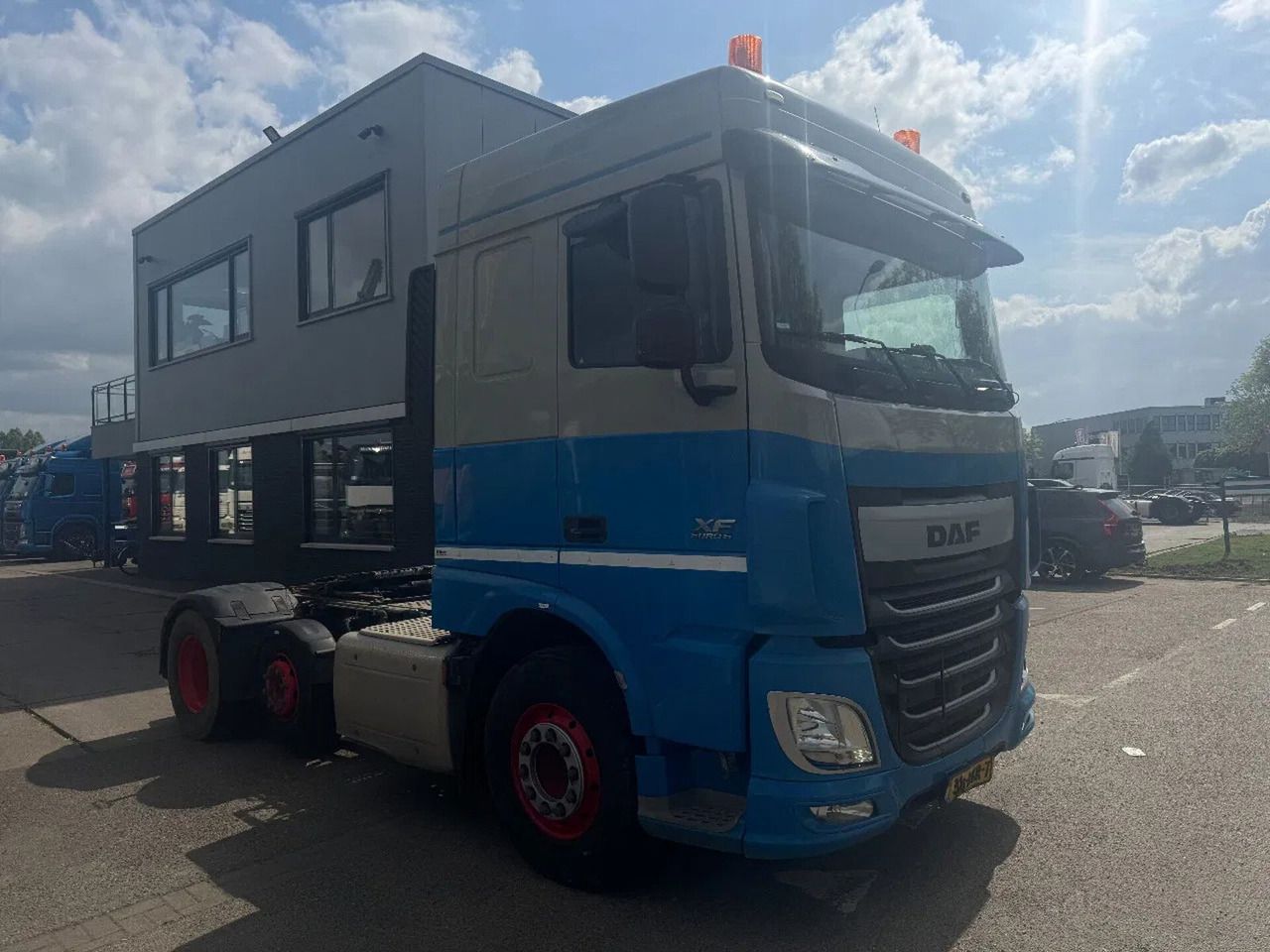 DAF XF 440 6X2 EURO 6 TÜV 09-2025 - Tegljač: slika 3 DAF XF 440 6X2 EURO 6 TÜV 09-2025 - Tegljač: slika 3