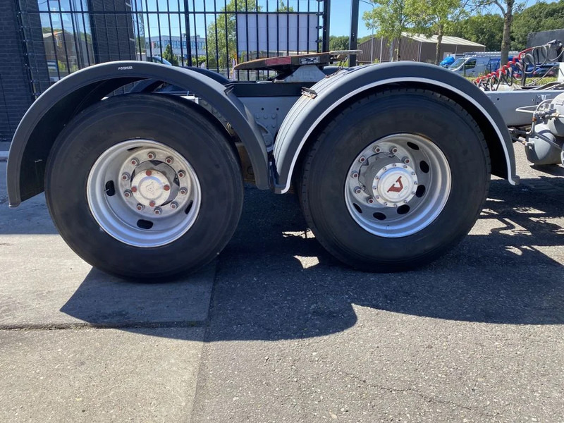 Tegljač Volvo F 89 6X2 - F89TURBO6: slika 7