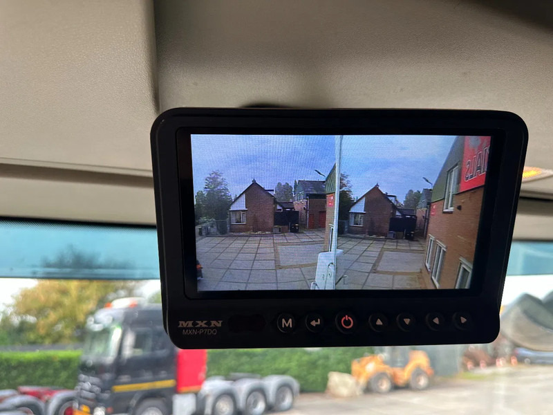 Lizing Volvo FH 16.750 8X4, 180 TON POWER STEERING HYDRAULIC Volvo FH 16.750 8X4, 180 TON POWER STEERING HYDRAULIC: slika 11 Lizing Volvo FH 16.750 8X4, 180 TON POWER STEERING HYDRAULIC Volvo FH 16.750 8X4, 180 TON POWER STEERING HYDRAULIC: slika 11