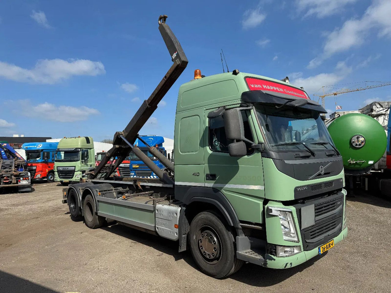 Volvo FM 410 6X2 EURO 6 VDL 20 T HOOK LIFTING AXLE - Kamion sa hidrauličnom kukom: slika 4 Volvo FM 410 6X2 EURO 6 VDL 20 T HOOK LIFTING AXLE - Kamion sa hidrauličnom kukom: slika 4