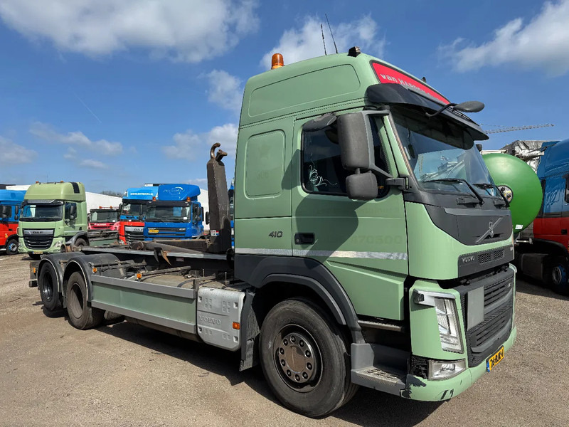 Kamion sa hidrauličnom kukom Volvo FM 410 6X2 EURO 6 VDL 20 T HOOK LIFTING AXLE: slika 11