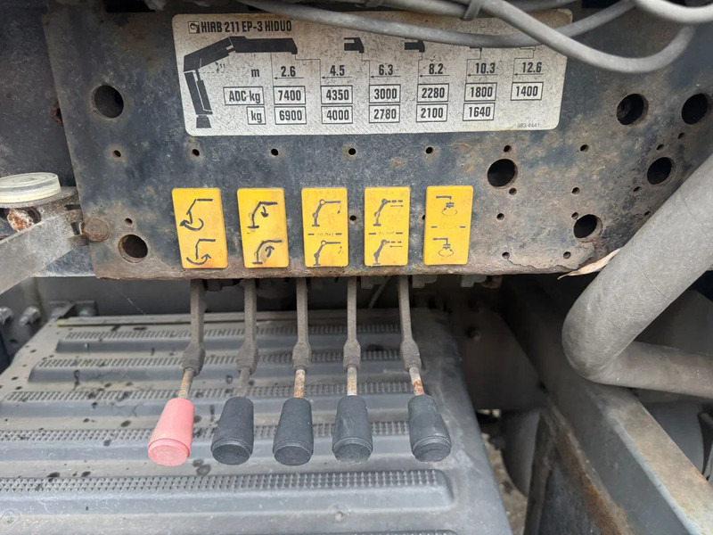 Volvo FM 9.340 6X2 EURO 5 HIAB 211 EP3 + REMOTE CONTROL - Kamion sa dizalicom: slika 5 Volvo FM 9.340 6X2 EURO 5 HIAB 211 EP3 + REMOTE CONTROL - Kamion sa dizalicom: slika 5