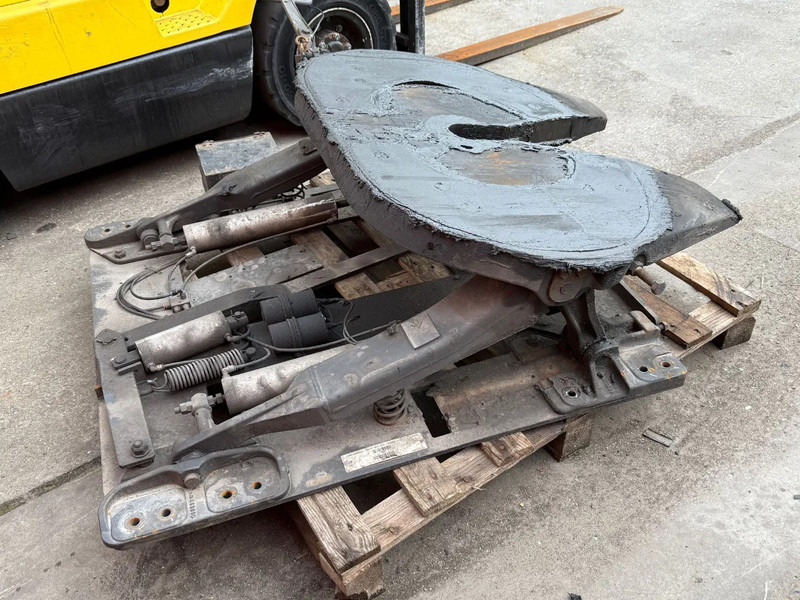 Jost HEFSCHOTEL / LIFTING DISH - Spojnica na petom točku za Kamion: slika 1 Jost HEFSCHOTEL / LIFTING DISH - Spojnica na petom točku za Kamion: slika 1