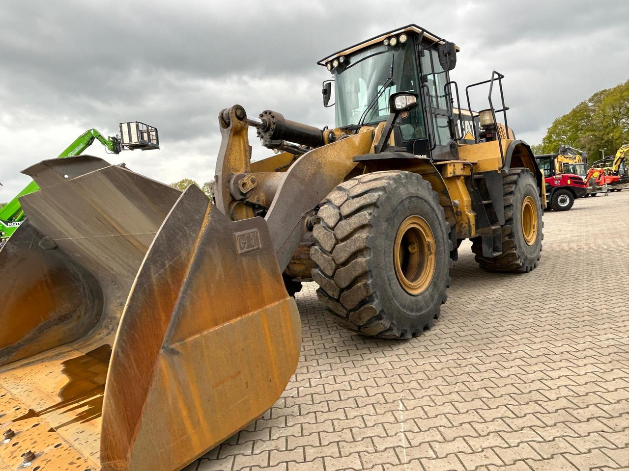 CAT 972 M - Utovarivač točkaš: slika 4 CAT 972 M - Utovarivač točkaš: slika 4
