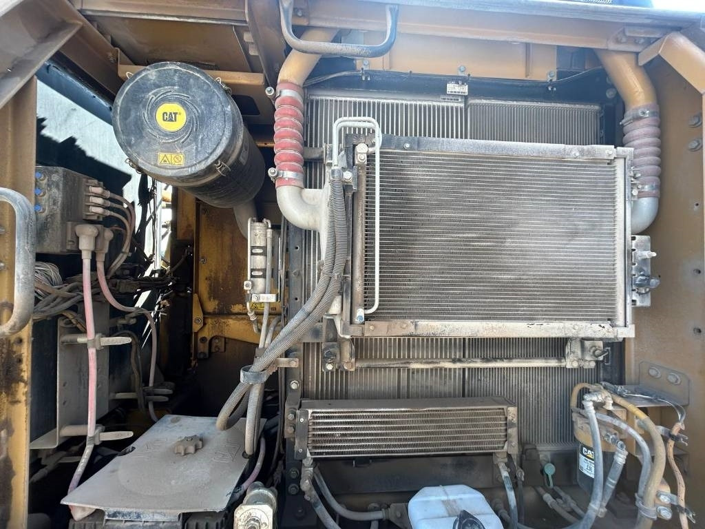 CATERPILLAR 320 EL - Bager guseničar: slika 5 CATERPILLAR 320 EL - Bager guseničar: slika 5