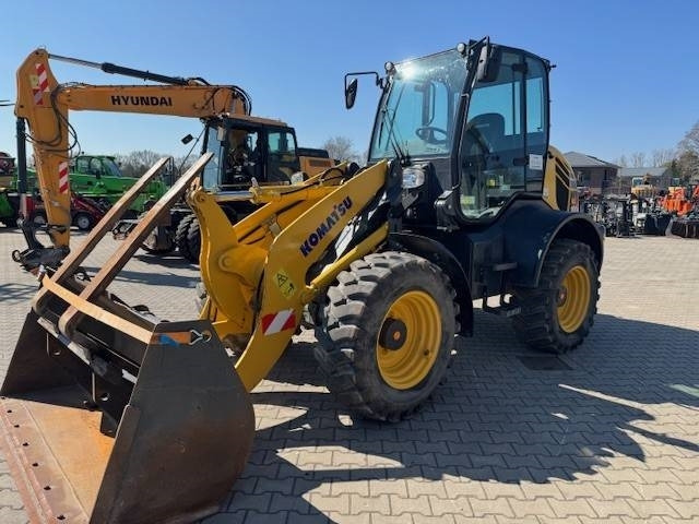 KOMATSU WA 100M - Utovarivač točkaš: slika 3 KOMATSU WA 100M - Utovarivač točkaš: slika 3