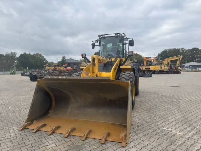 Komatsu WA 320  - Utovarivač točkaš: slika 3 Komatsu WA 320  - Utovarivač točkaš: slika 3