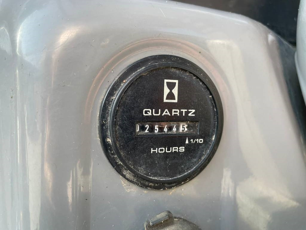 New Holland E 29 B SR - Mini bager: slika 5 New Holland E 29 B SR - Mini bager: slika 5