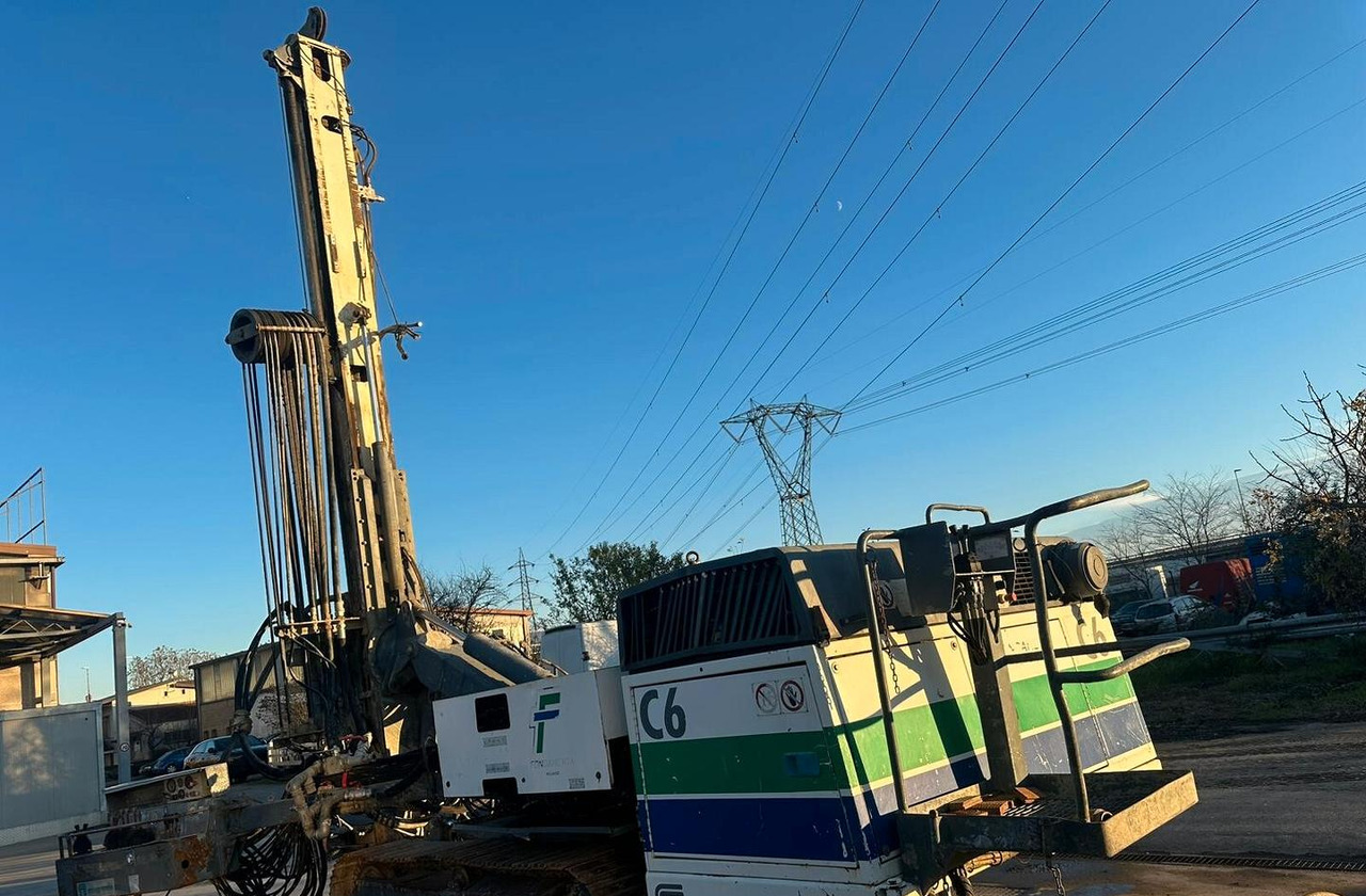 - Veliki kamon za bušenje: slika 3 - Veliki kamon za bušenje: slika 3