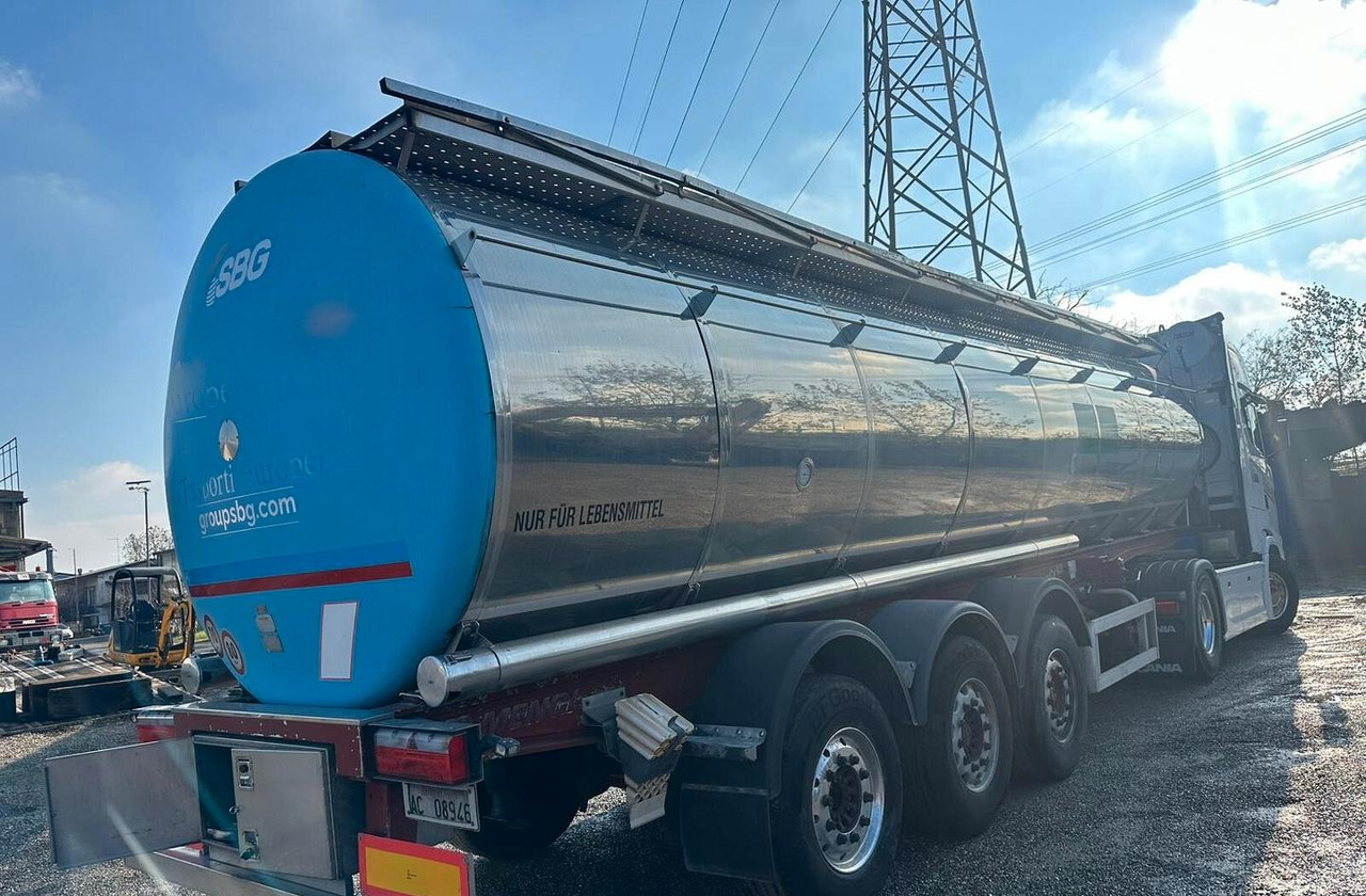 Semirimorchio cisterna Menci trasporto alimentari - Poluprikolica cisterna: slika 1 Semirimorchio cisterna Menci trasporto alimentari - Poluprikolica cisterna: slika 1