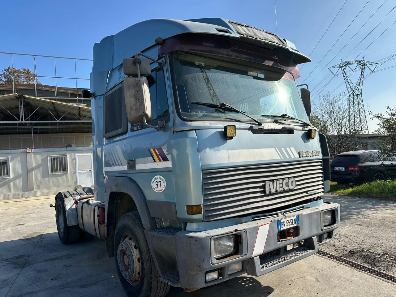 Tegljač IVECO 190 42: slika 1