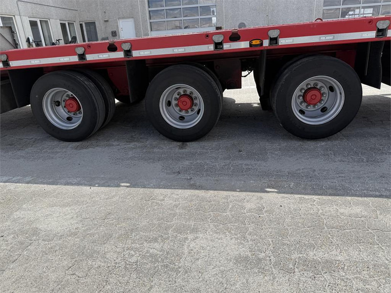 Lizing KEL-BERG Stepdeck / Tiefbettauflieger / Nedbygget KEL-BERG Stepdeck / Tiefbettauflieger / Nedbygget: slika 11 Lizing KEL-BERG Stepdeck / Tiefbettauflieger / Nedbygget KEL-BERG Stepdeck / Tiefbettauflieger / Nedbygget: slika 11