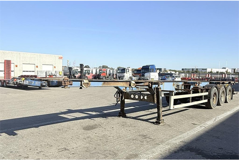 LECI Containerchassis - Poluprikolica za prevoz kontejnera/ Poluprikolica sa promenjivim sandukom: slika 1 LECI Containerchassis - Poluprikolica za prevoz kontejnera/ Poluprikolica sa promenjivim sandukom: slika 1