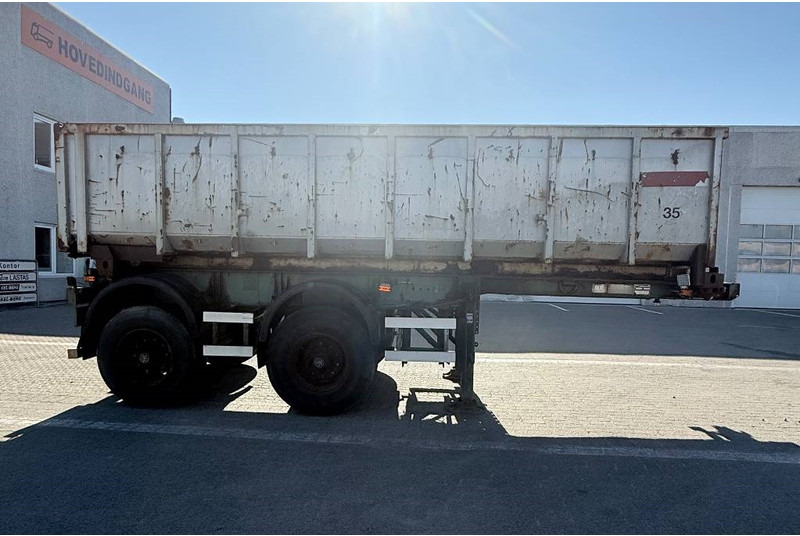 Pacton Containerchassis w. Steelbox / Stahlcontainer - Poluprikolica za prevoz kontejnera/ Poluprikolica sa promenjivim sandukom: slika 2 Pacton Containerchassis w. Steelbox / Stahlcontainer - Poluprikolica za prevoz kontejnera/ Poluprikolica sa promenjivim sandukom: slika 2