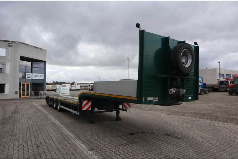 HRD 3-axle Stepdeck/Tiefbettauflieger w. Extension - Poluprikolica: slika 2 HRD 3-axle Stepdeck/Tiefbettauflieger w. Extension - Poluprikolica: slika 2