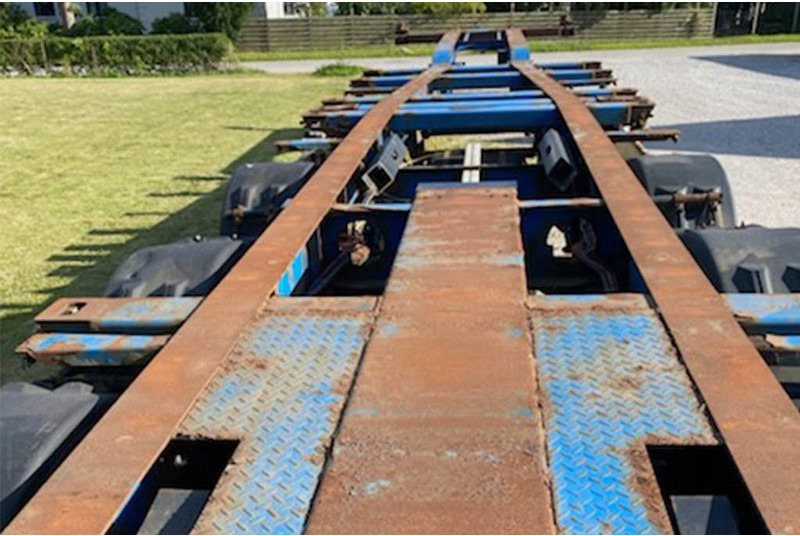 Krone Container chassis / Container-Fahrgestell / Contai - Poluprikolica: slika 5 Krone Container chassis / Container-Fahrgestell / Contai - Poluprikolica: slika 5