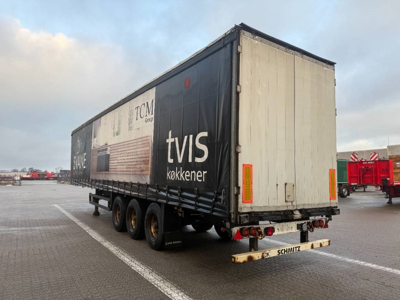 Schmitz Cargobull Curtainsider / Planenauflieger / Gardin - Poluprikolica sa ceradom: slika 5 Schmitz Cargobull Curtainsider / Planenauflieger / Gardin - Poluprikolica sa ceradom: slika 5