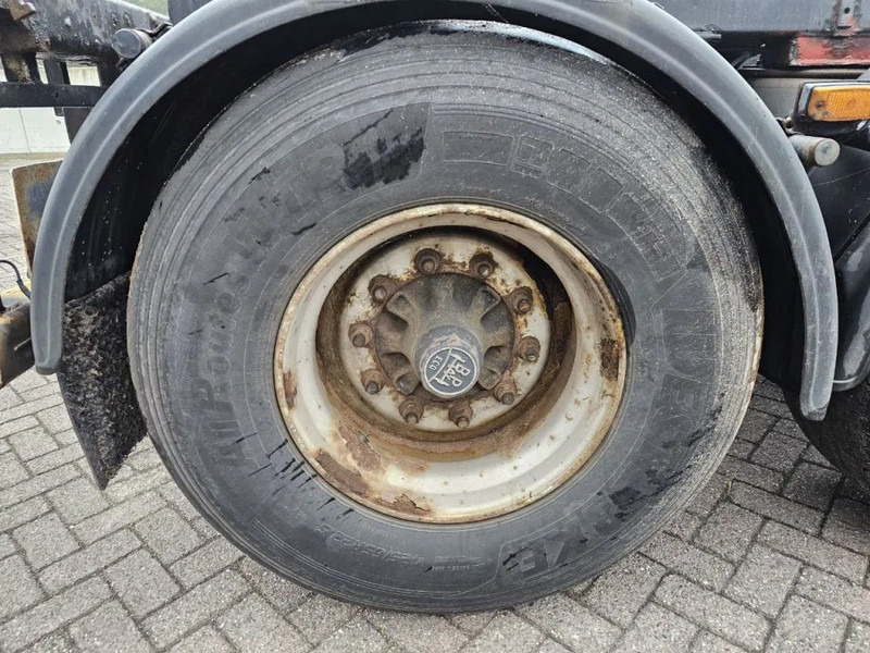 Poluprikolica za prevoz kontejnera/ Poluprikolica sa promenjivim sandukom Broshuis MFCC Multi - Lifting axle - 2x20FT / 40FTHC / 45FTHC: slika 12 Poluprikolica za prevoz kontejnera/ Poluprikolica sa promenjivim sandukom Broshuis MFCC Multi - Lifting axle - 2x20FT / 40FTHC / 45FTHC: slika 12