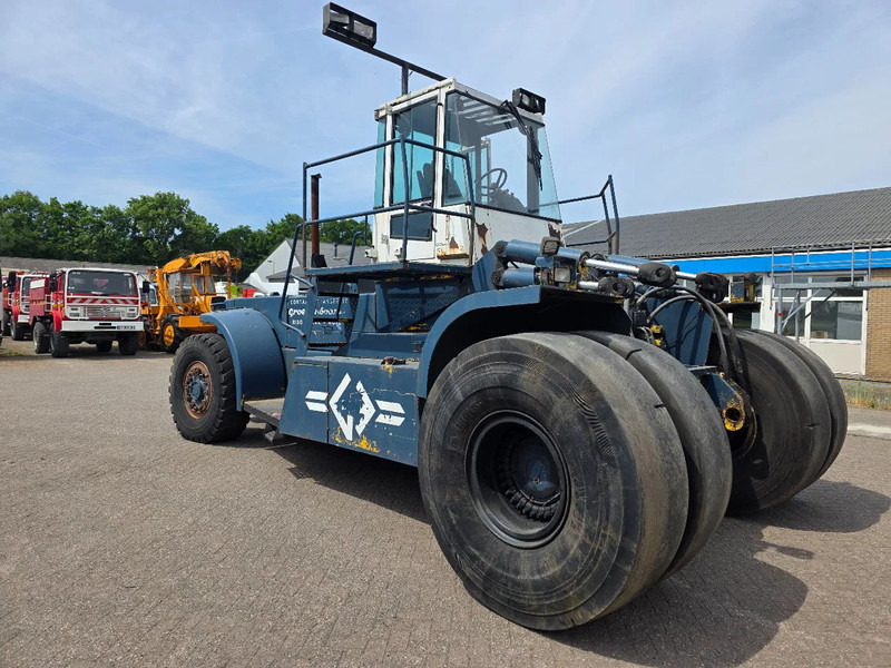 Hyster H44.OOC-16CH Complete with spreader - Autodizalica: slika 4 Hyster H44.OOC-16CH Complete with spreader - Autodizalica: slika 4