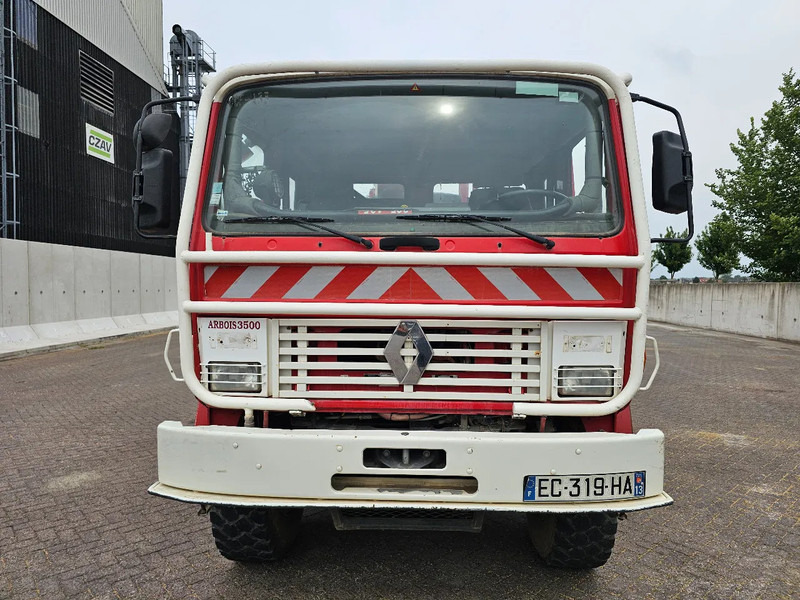 Renault M210 Arbois 3500L - Vatrogasni kamion: slika 2 Renault M210 Arbois 3500L - Vatrogasni kamion: slika 2