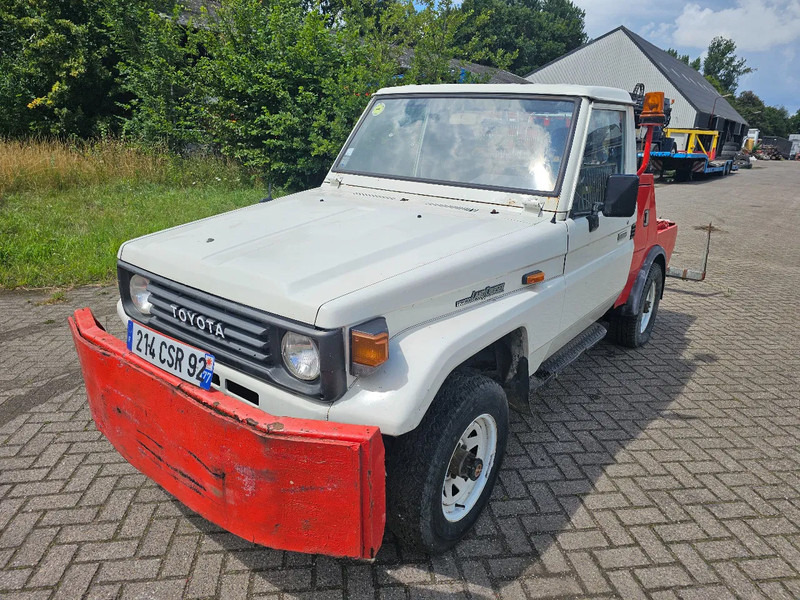 Toyota Land Cruiser LB71MOD - SUV: slika 1 Toyota Land Cruiser LB71MOD - SUV: slika 1