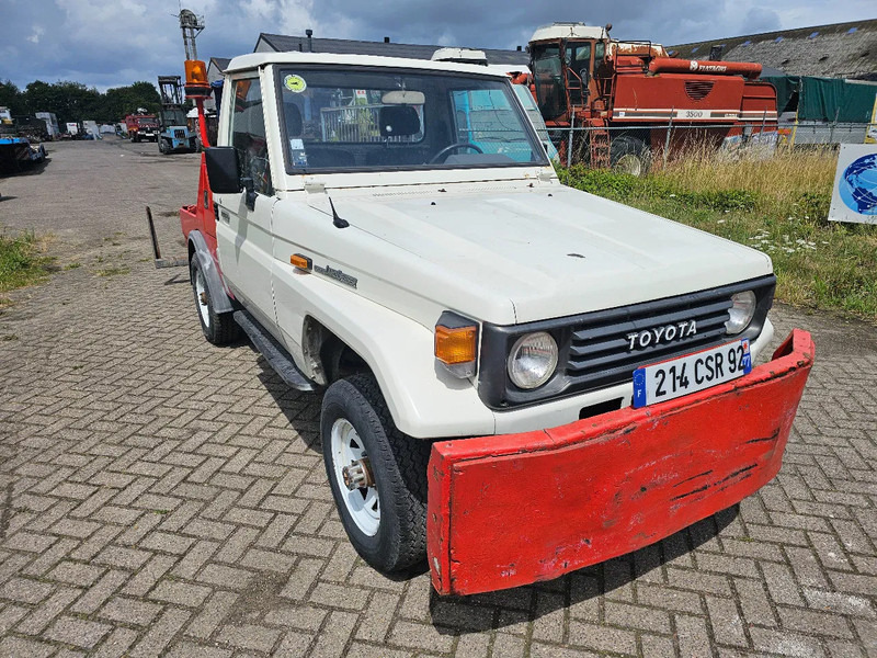 Toyota Land Cruiser LB71MOD - SUV: slika 3 Toyota Land Cruiser LB71MOD - SUV: slika 3