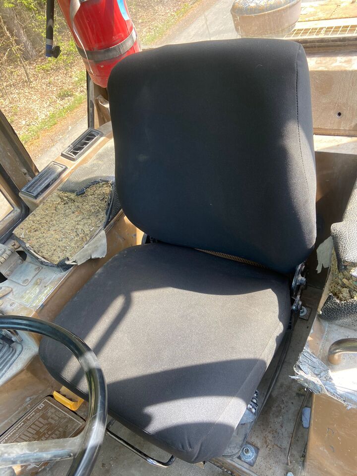 Lizing CATERPILLAR IT 12 B CATERPILLAR IT 12 B: slika 11 Lizing CATERPILLAR IT 12 B CATERPILLAR IT 12 B: slika 11